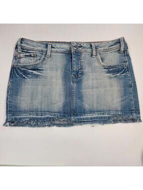 725 Originals Women’s Stonewash Denim Mini Skirt Size 11 Raw Hem Distressed Y2K